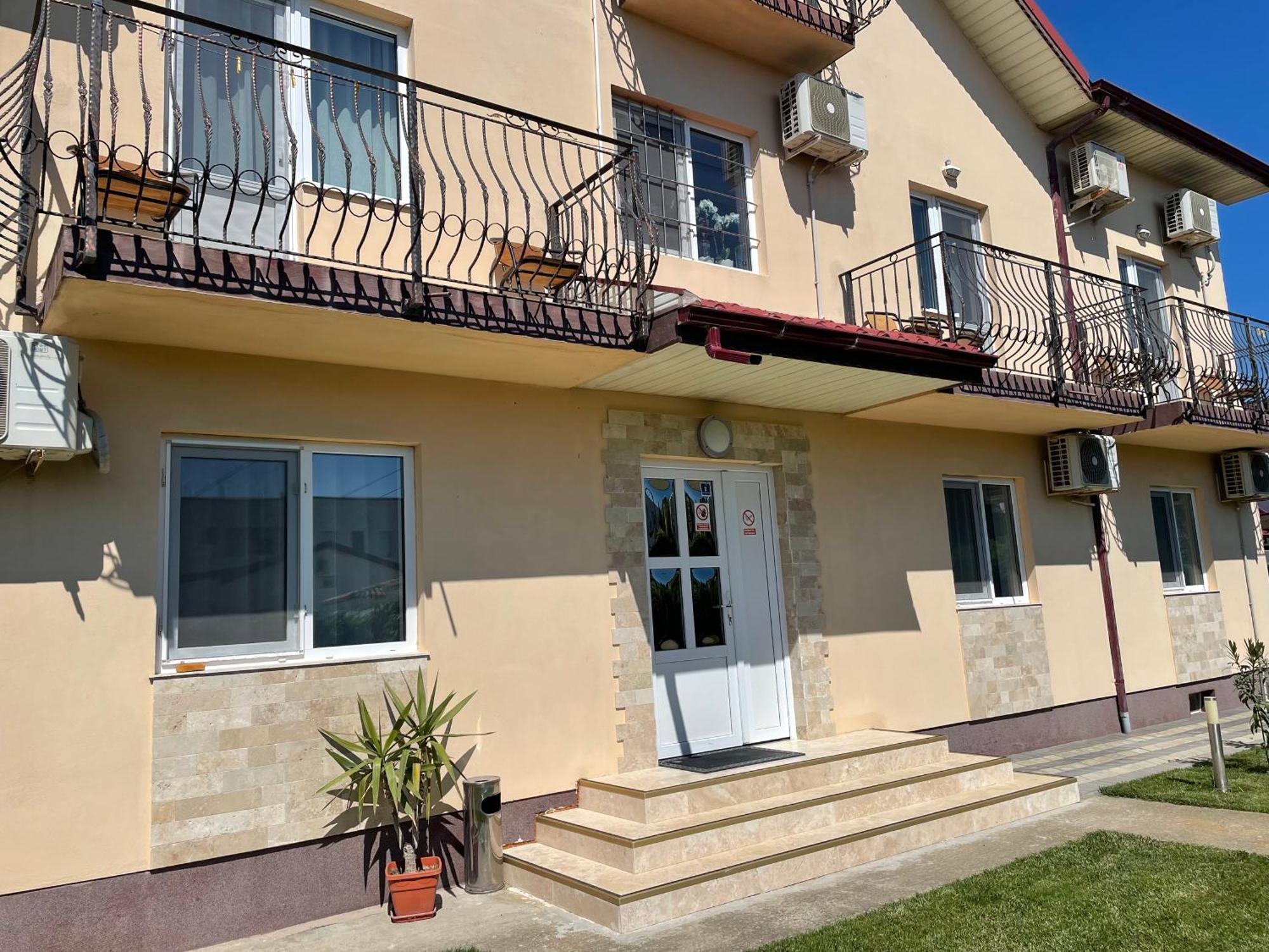Gasthuis Casa Sunshine 3*